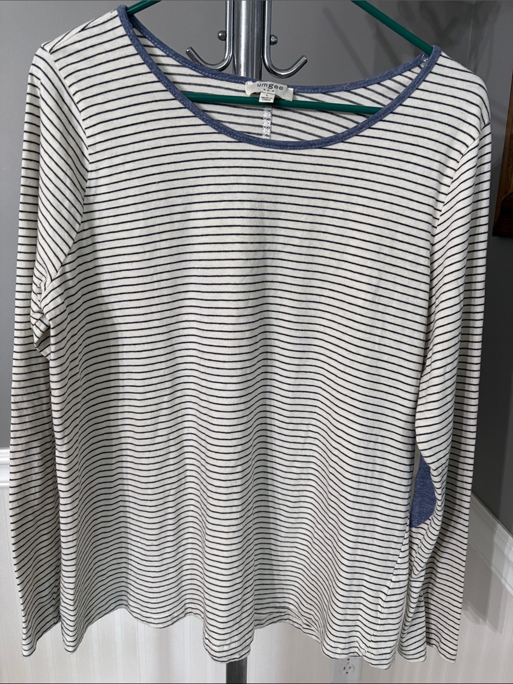 Umgee Cream with Navy Stripe Crewneck Top